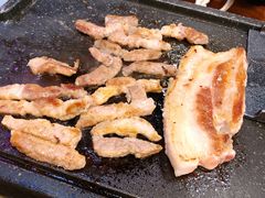 厚五花肉-咕咕站韩国料理(紫金港店)