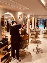 -苏豪路易士·嘉玛发廊