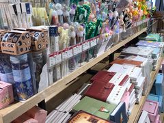 -泡泡玛特POPMART(崇文门国瑞城店)