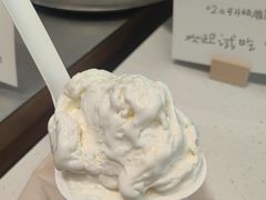 -喜茶(上海打浦桥日月光gelato lab+店)