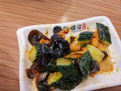 -顺溜·手工刀削面·黑金店(铜锣湾店)