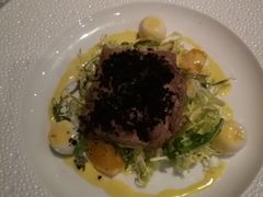 Confit Duck Leg Salad-广州四季酒店·佰鲜汇·现代法餐