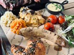 -Mark&Mars Restaurant