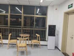 新的饮水机-西湖区图书馆(古墩路)