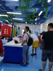 -子木乐园婴儿游泳馆(水晶港店)