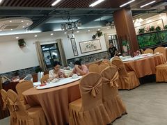 -华庭食府(光明店)
