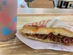 -驴世家驴肉火烧·凉皮·胡辣汤(首经贸店)