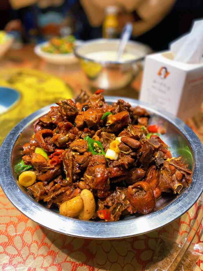 玲子炒鸡-"鸡228(完整的似乎是一两年的鸡)肉包."-大众点评移动版