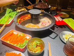 -晓宇重庆火锅(西安荟聚店)