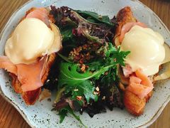 -ROAST coffee & eatery