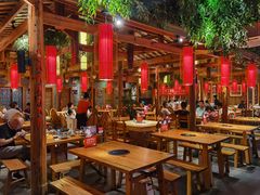 大堂-野山舂·贵州现舂酸汤火锅(鸿通城店)