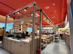 -王府井奥莱棋盘山小镇