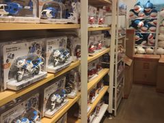 -名创优品(万达广场河东店)