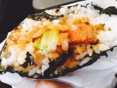 奥尔良烤鸡饭团-一鸣真鲜奶吧(三山街地铁站店)