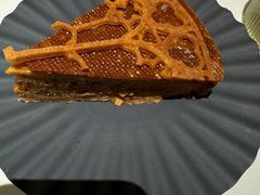 -潮一不贰·法式甜品·生日蛋糕·西式简餐(外滩店)
