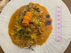 -Mark&Mars Restaurant