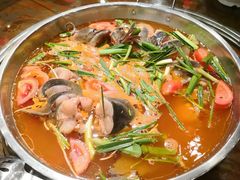 -亮欢寨酸汤鱼(沙冲路店)