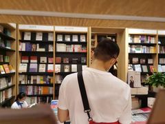 -覔书店(壹方城店)