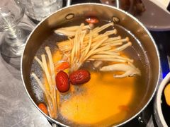 -德天肥牛海鲜火锅(城西银泰店)
