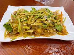 东北大拉皮-东北风味思缘食府(对湖路店)
