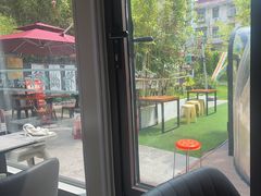 -百味地锅鸡(二店·财校分店)