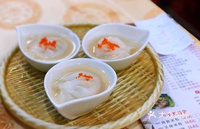 Ginseng Chicken Soup Shrimp Dumplings