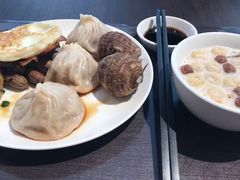 -乐咖啡西餐厅(太湖皇冠假日酒店)