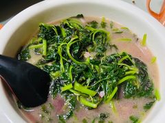 红苋菜煮皮蛋-恋拐子油爆虾·家常菜