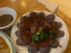 -鹤乡东北菜(崮山路店)