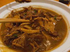 原汁柱候焖牛腩-粤域茶餐厅