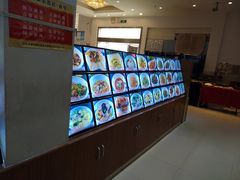 -侬佳蒸菜馆(听潮店)