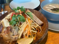 青木瓜香茅鸡肉沙拉加布拉塔芝士-The Diner X餐厅(青岛万象城店)