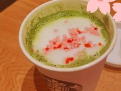 樱花草莓茶拿铁-星巴克(广州淘金路店)