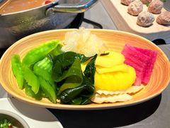 -左庭右院鲜牛肉火锅(浦江欢乐颂店)