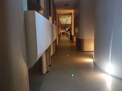 -涨巢·潮玩水疗局