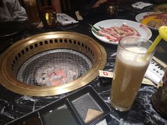 -山川小町·极番烧肉(新地假日广场店)