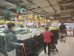 -华冠折扣超市(长阳店)