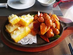 自制炸牛奶拼咕咾肉-观海轩餐厅(一线海景店)