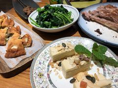 -塔哈尔·新疆盛宴(城西银泰店)