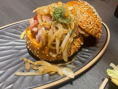 -Let'sBURGERplus·非常创意汉堡(三里屯店)