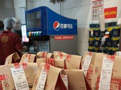 -塔斯汀中国汉堡(白云京溪地铁站店)