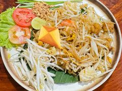 -Dang restaurant (patong phuket)