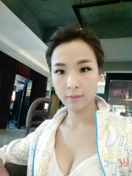 -完美新娘婚纱摄影