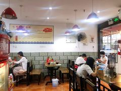 大堂-陈记柳州螺蛳粉(大坪店)