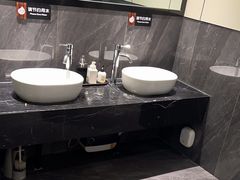 -香山湖渔家大院