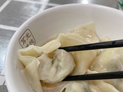 荠菜肉馅拌馄饨-潘国仙耳光馄饨(黄家阙路店)