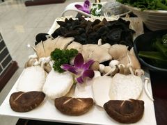 -八宝牛潮汕鲜牛肉火锅(净月店)