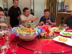 -鸿泰洋美食水会(东门中店)