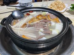 -九寨特色牦牛肉汤锅 羊肉汤锅