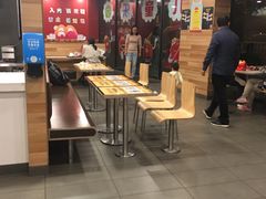 -麦当劳(长江西路得来速店)